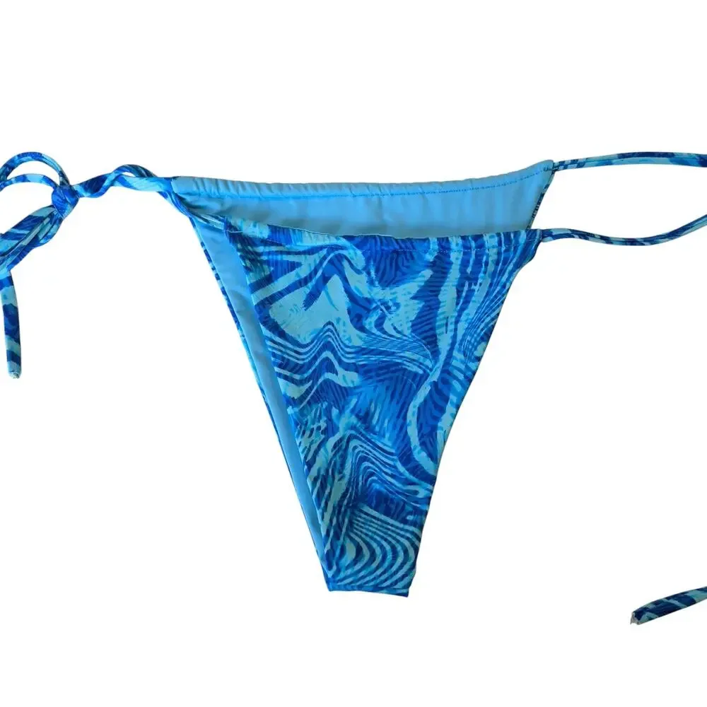 Frankies Bikinis Tia Triangle String Bikini Set Top XL Bottom M Electric Blue